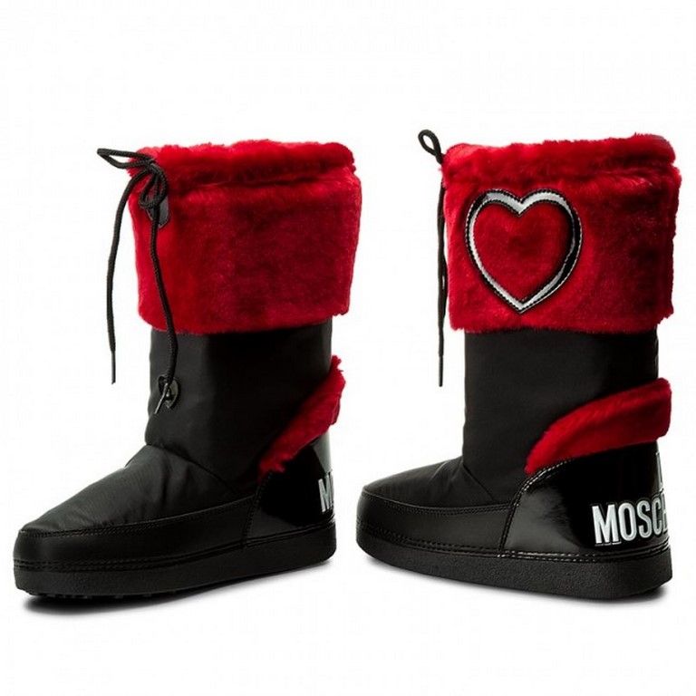 Stivali new arrivals neve moschino