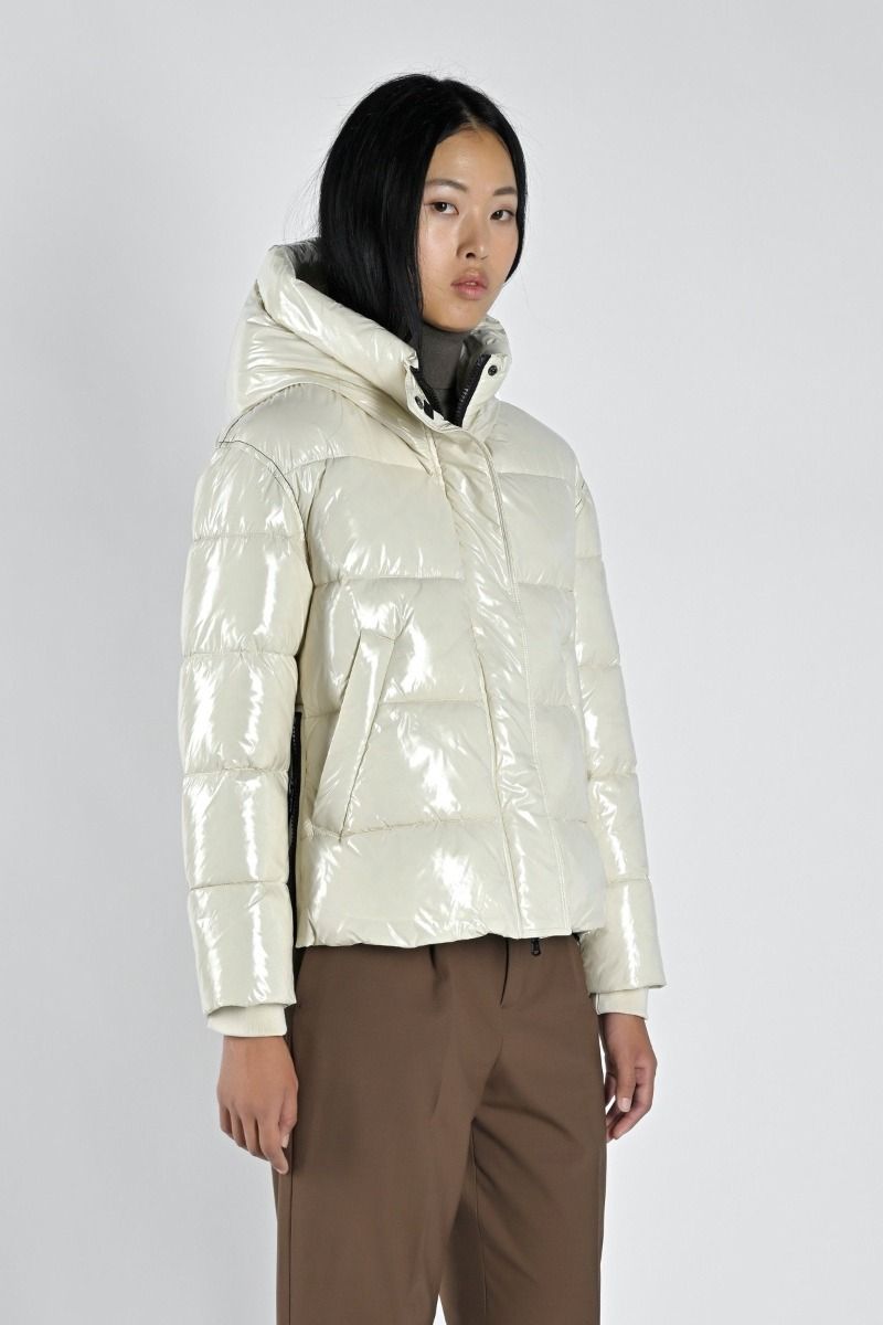 Canadian abbigliamento prezzi shop