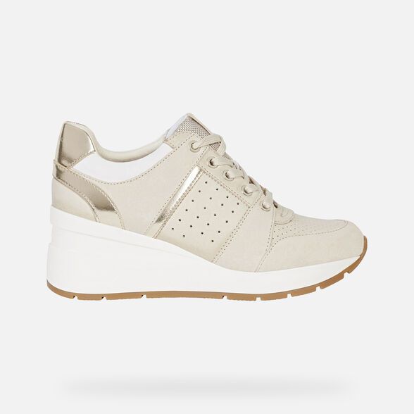 Women Casual Shoes from the Geox brand Zosma Beige Suede Leather |  mortoglou.gr | eshop.