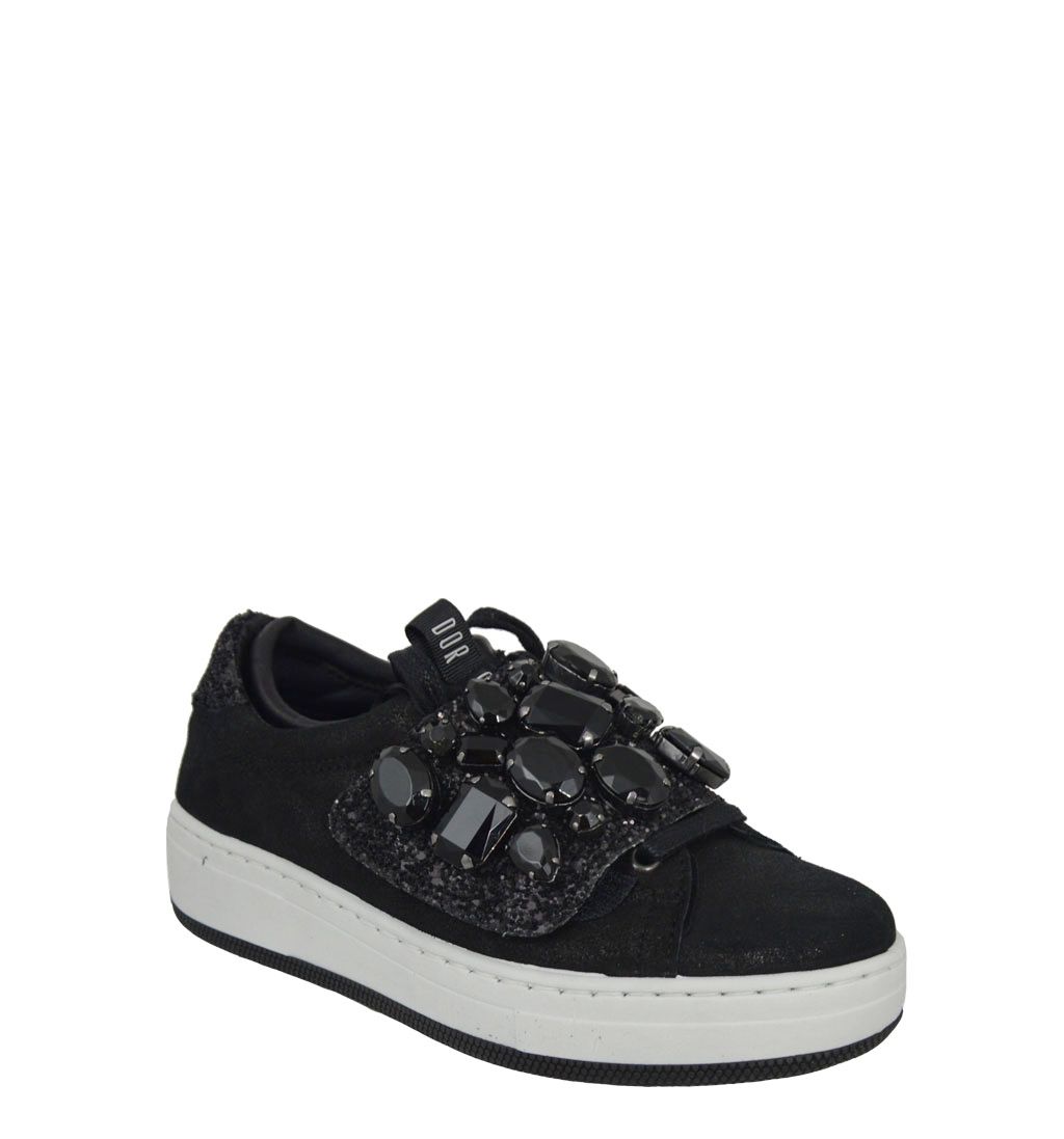 Dor Shoes sneakers in camoscio effetto used con chiusura lacci e velcro.  Applicazioni pietre nere. Nuova collezione - GWYNNENERO
