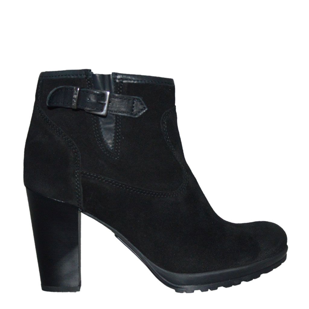 Tronchetti sales hogan 2014