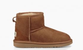 UGG AUSTRALIA CLASSIC MINI II BOOTS