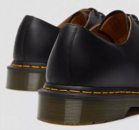 DR. MARTENS OXFORD 1461