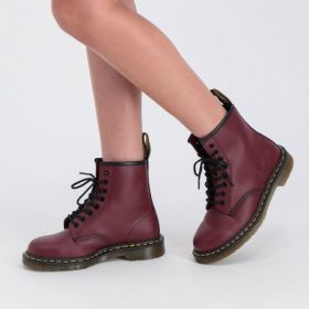 retro DR. MARTENS LACE UP BOOTS