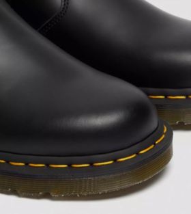 DR. MARTENS CHELSEA ANKLE BOOTS 2976