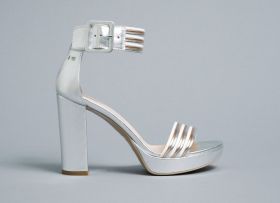 NEROGIARDINI SANDALS