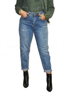 BRAND UNIQUE JEANS