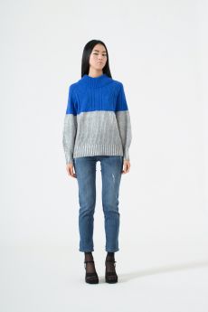 BRAND UNIQUE SWEATER