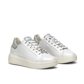 CRIME LONDON SNEAKERS LOW TOP LEVEL UP