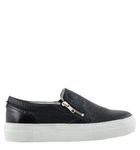 CULT SLIP ON