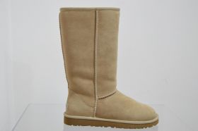UGG AUSTRALIA CLASSIC TALL STIVALI