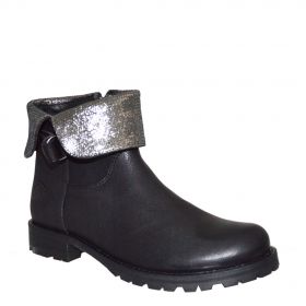 Albano women ankle boots in black leather | € 73