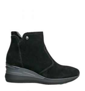 NEROGIARDINI ANKLE BOOTS