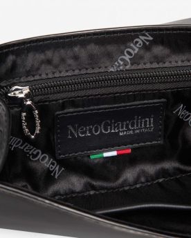 NEROGIARDINI CLUTCH