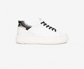 NEROGIARDINI SNEAKERS