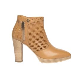 NEROGIARDINI ANKLE BOOTS