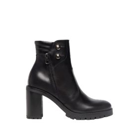 NEROGIARDINI ANKLE BOOTS