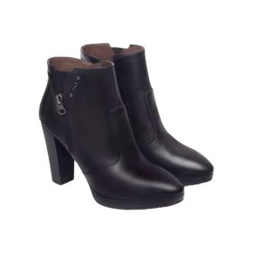 NEROGIARDINI ANKLE BOOTS