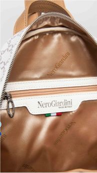 NEROGIARDINI ZAINO