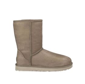 UGG CLASSIC SHORT BOOTS