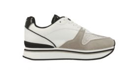 EMPORIO ARMANI TRAINERS 